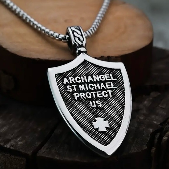 Archangel Michael Shield Saint Religious Holy Catholic Protection Medal Necklace - Picture 14 of 14